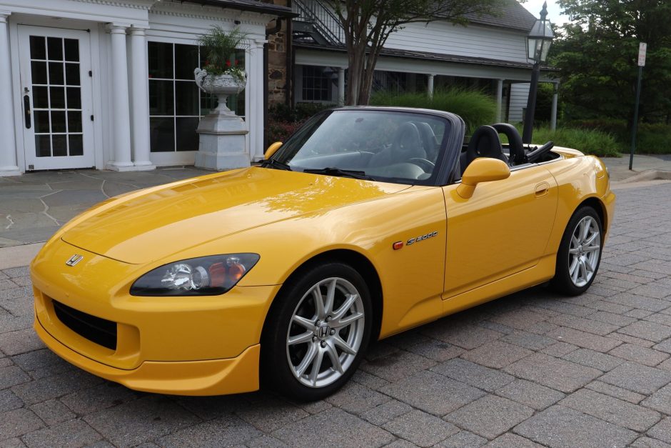 2004 Honda S2000 sold at auction for $41,000