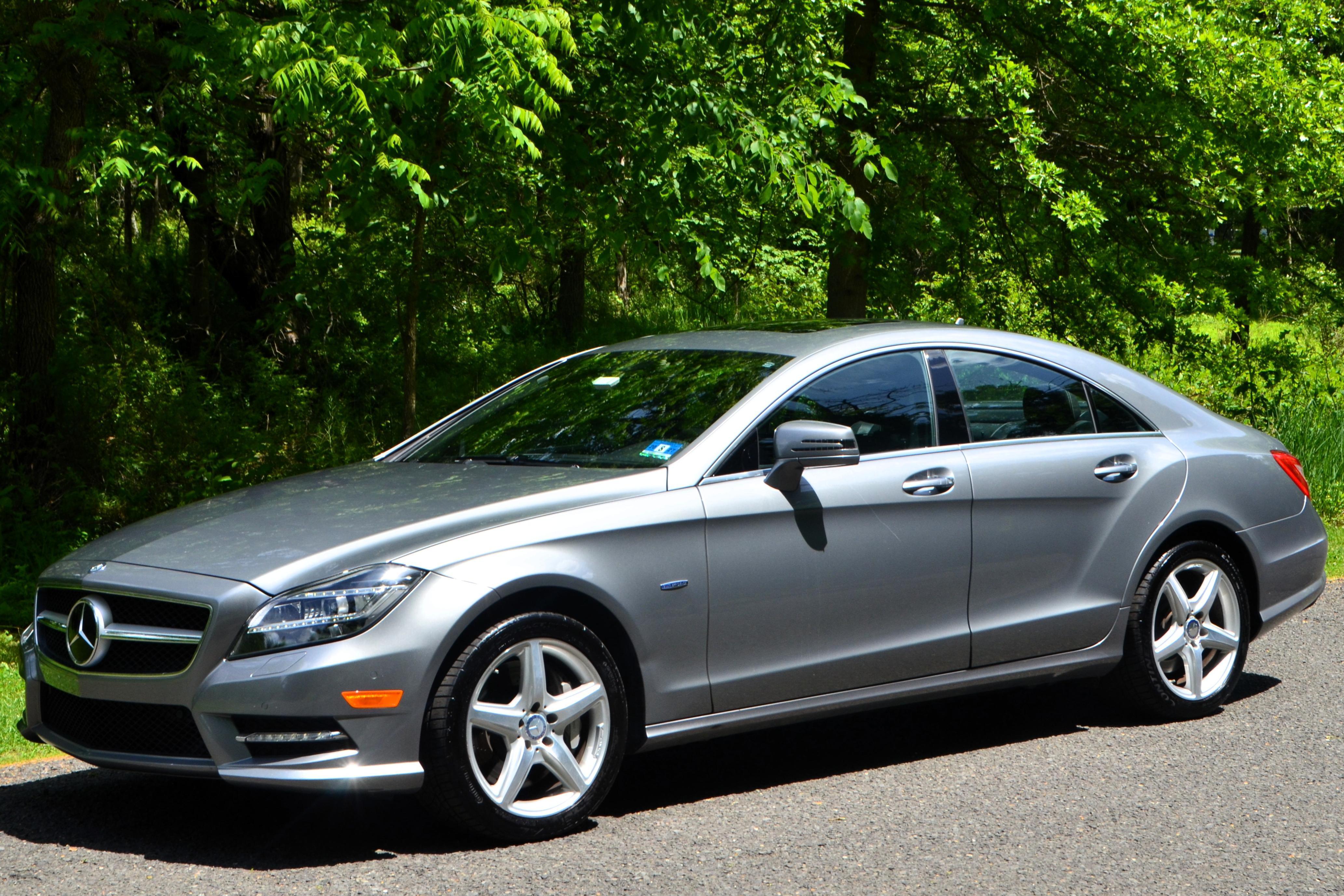 2012 Mercedes-Benz CLS-Class sold at auction for $18,000