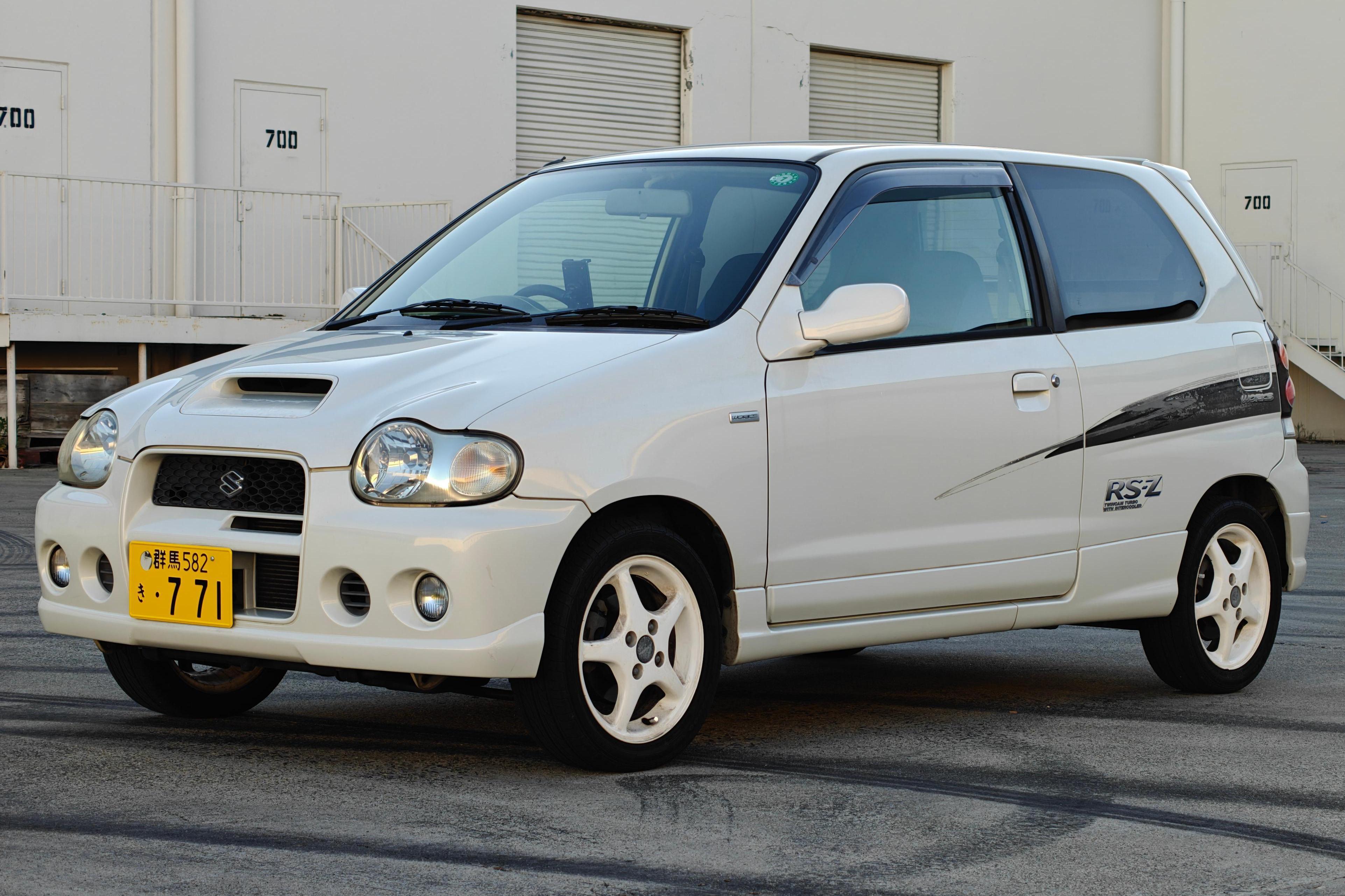 2000 Suzuki Alto sold at auction for $4,201