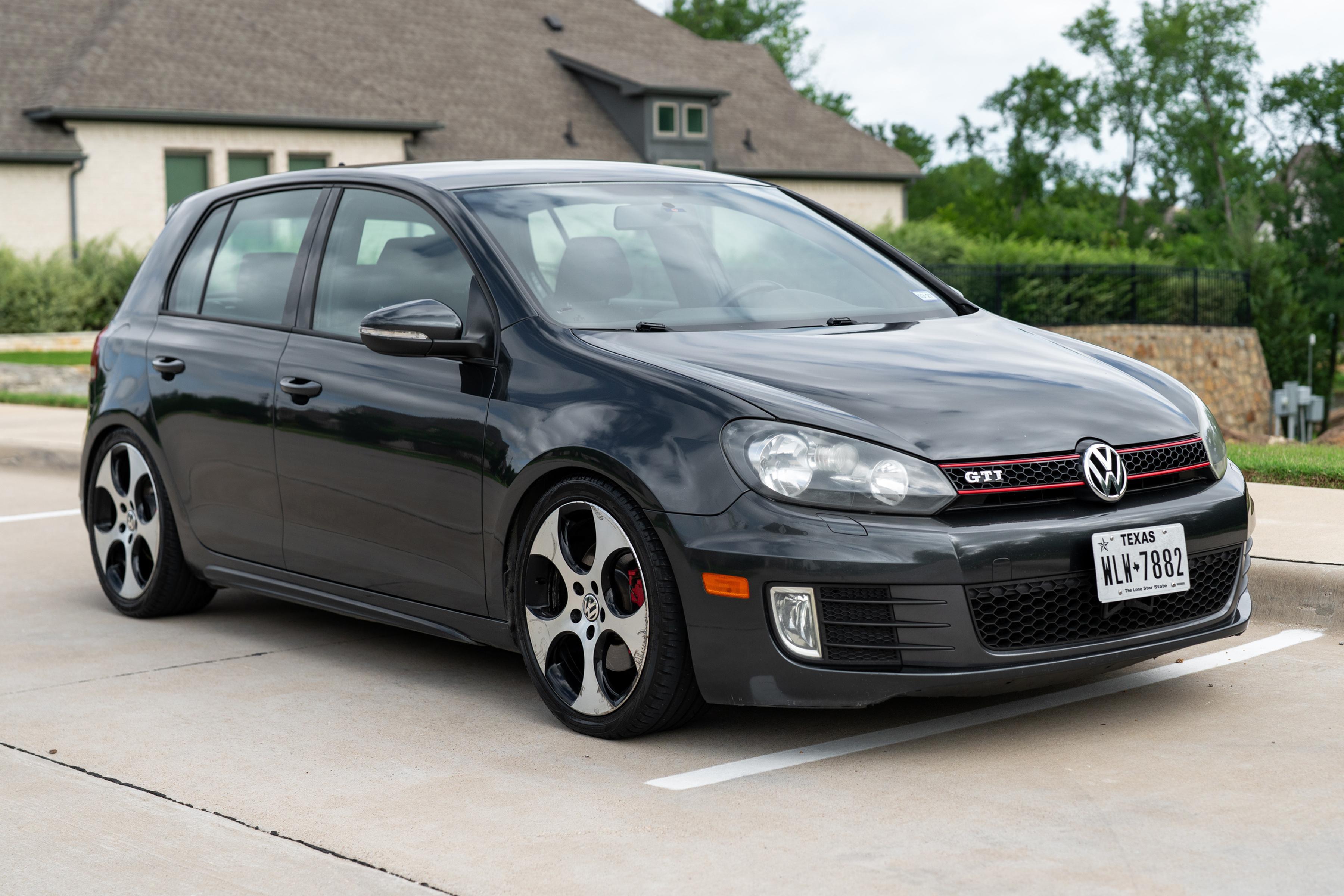 2013 Volkswagen GTI sold at auction for $9,100