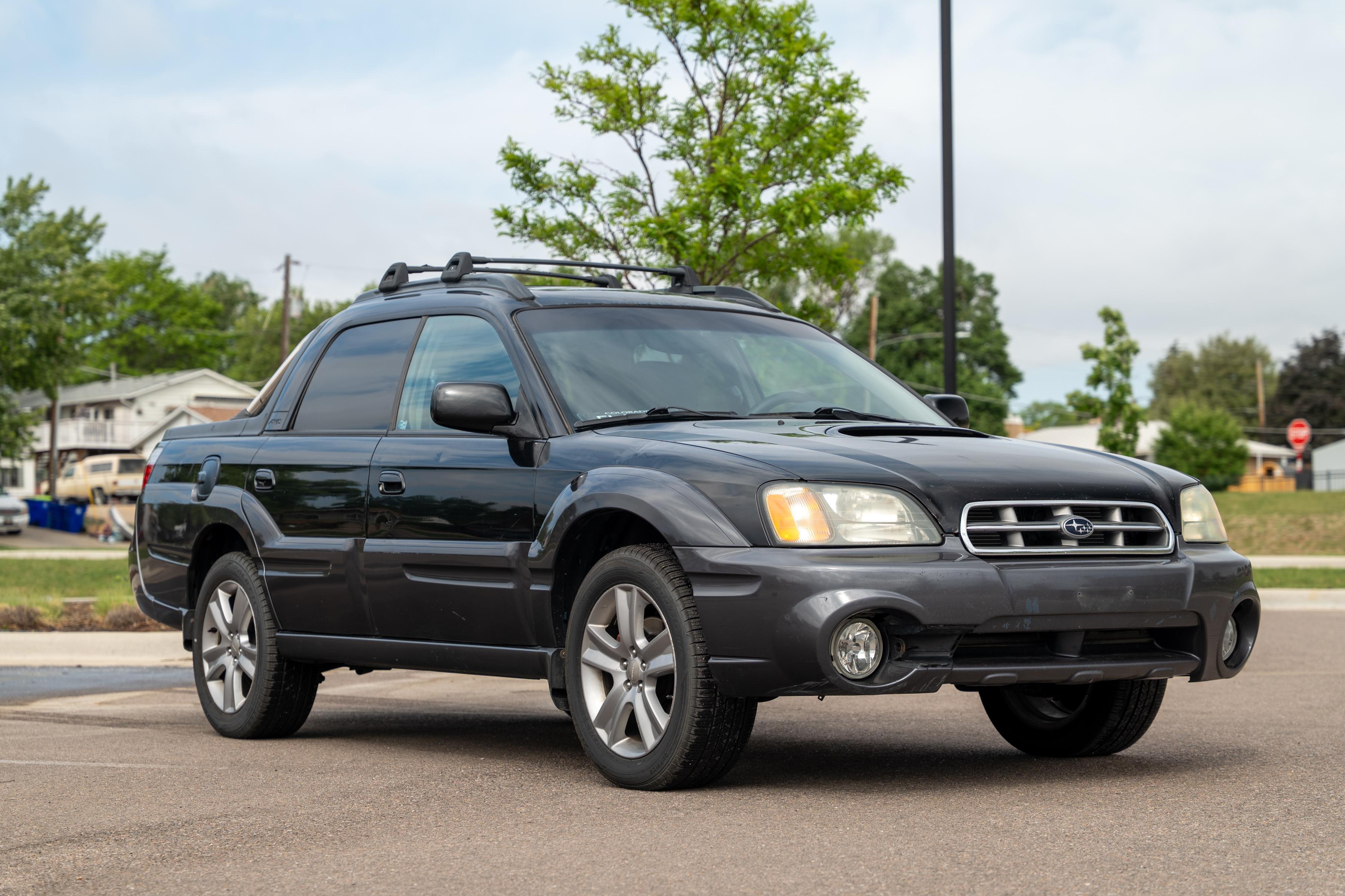 2005 Subaru Baja sold at auction for $5,977