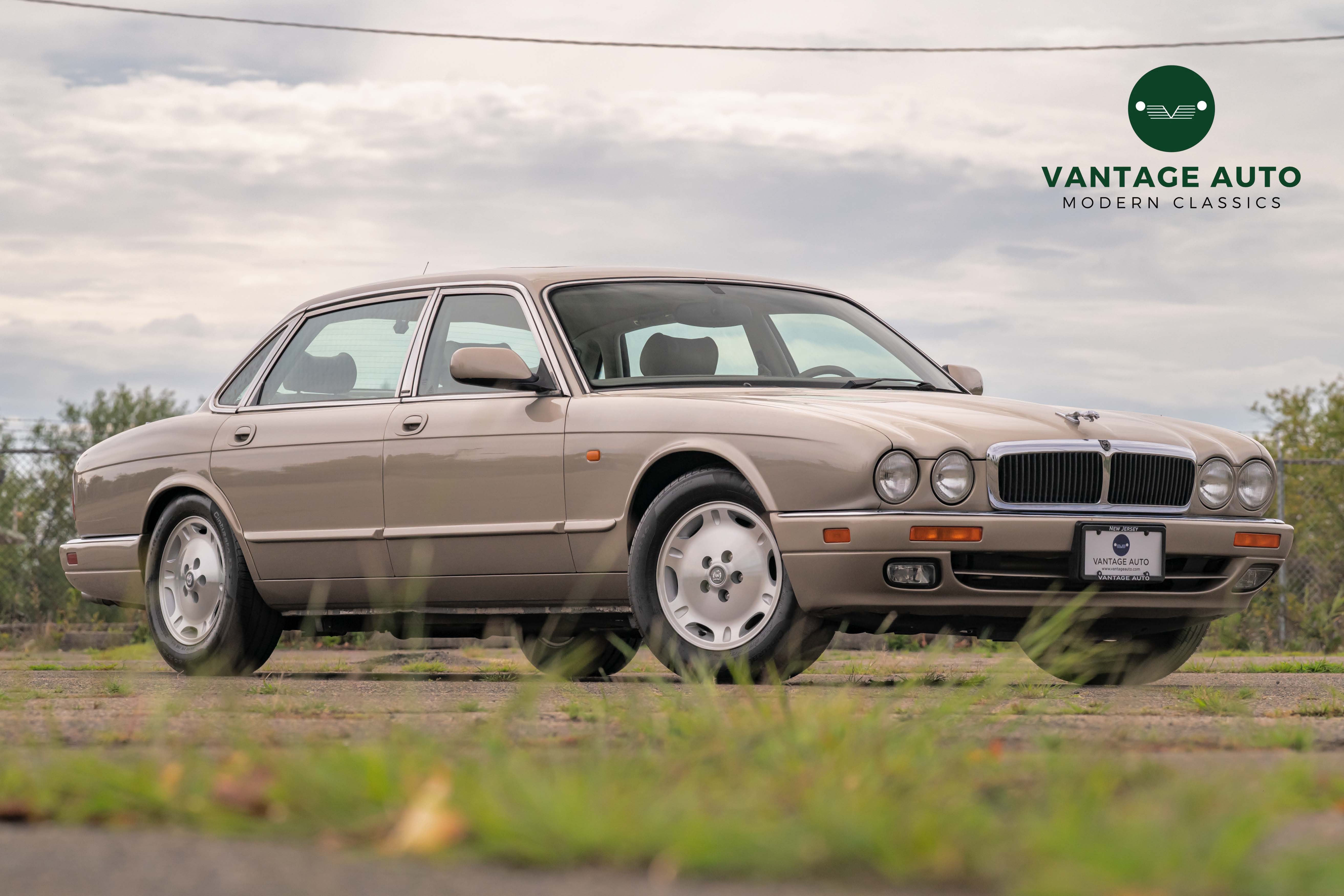 1997 Jaguar XJ sold at auction for $8,250