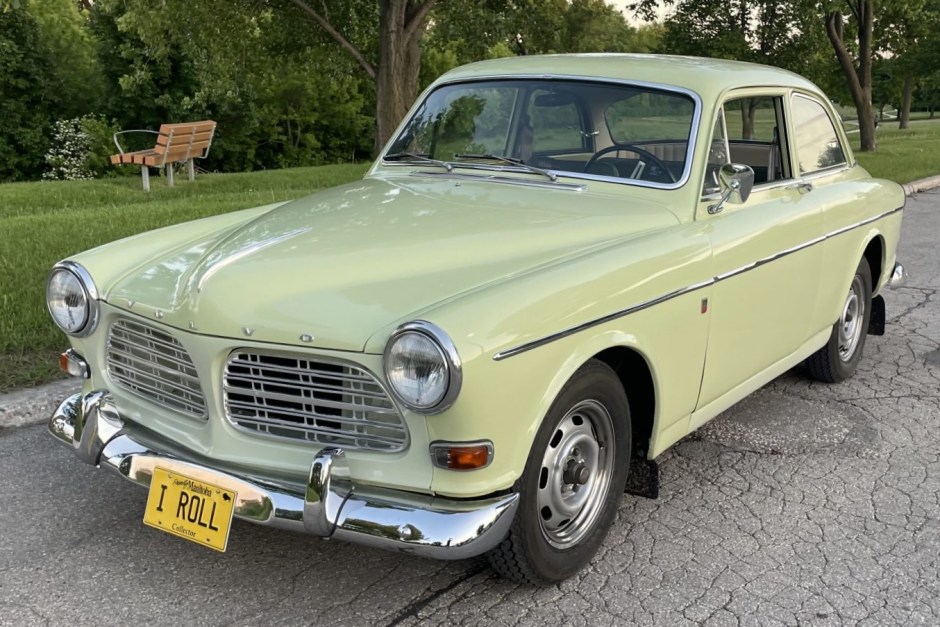 1967 Volvo Amazon sold at auction for $26,000