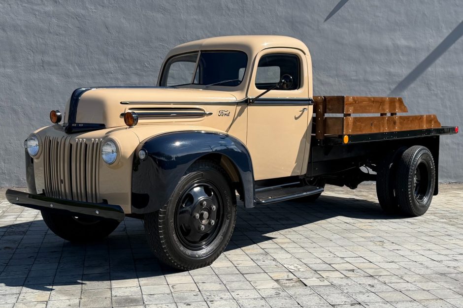 1947 Ford Pickup 1940-1947 sold at auction for $11,500