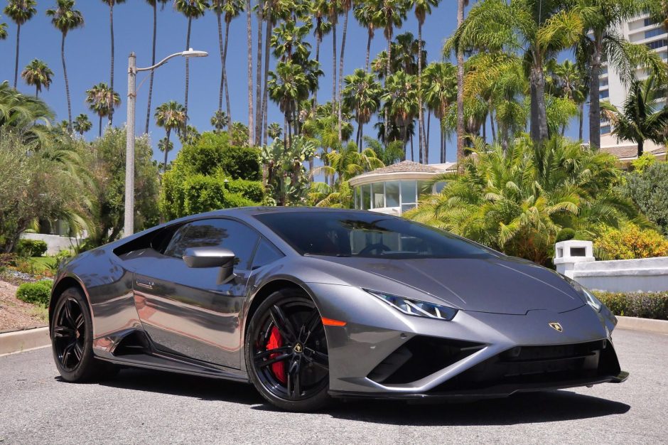 2021 Lamborghini Huracán sold at auction for $279,000
