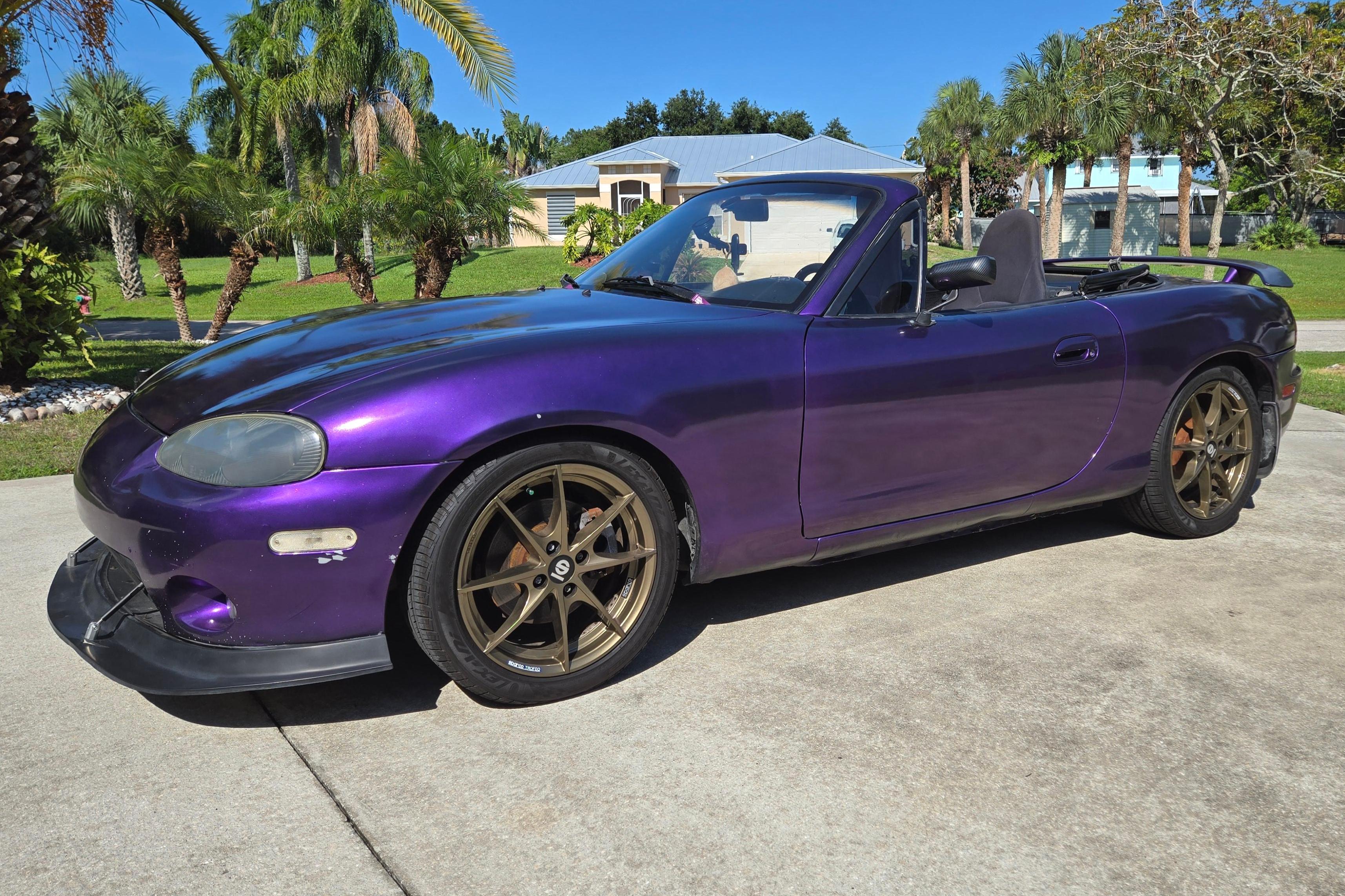 2003 Mazda MX-5 sold at auction for $5,750