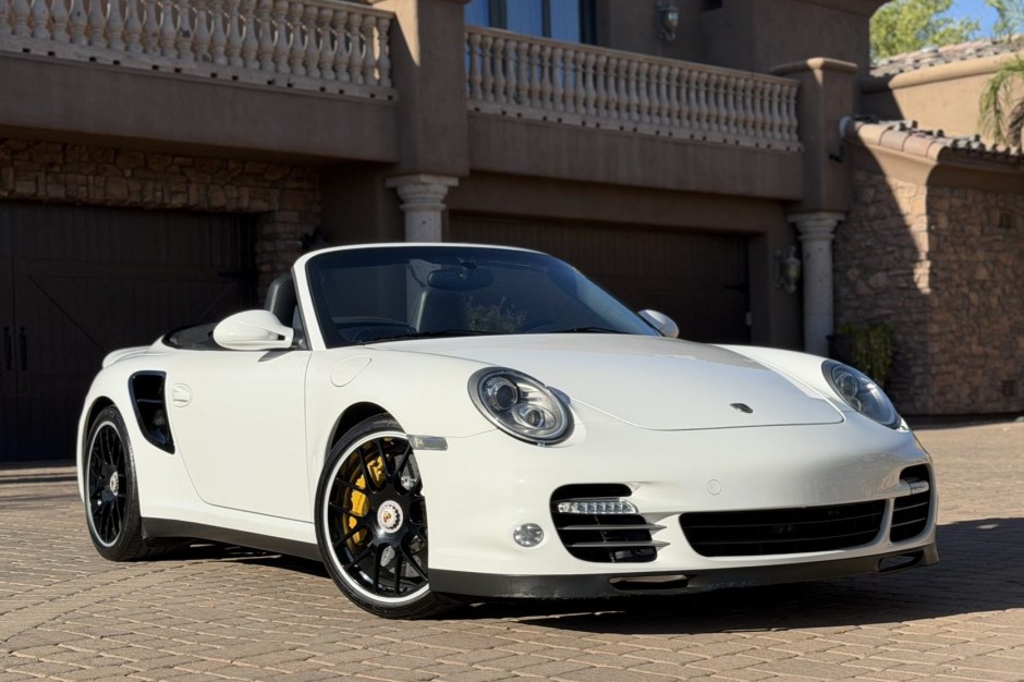 2012 Porsche 997 sold at auction for $86,000