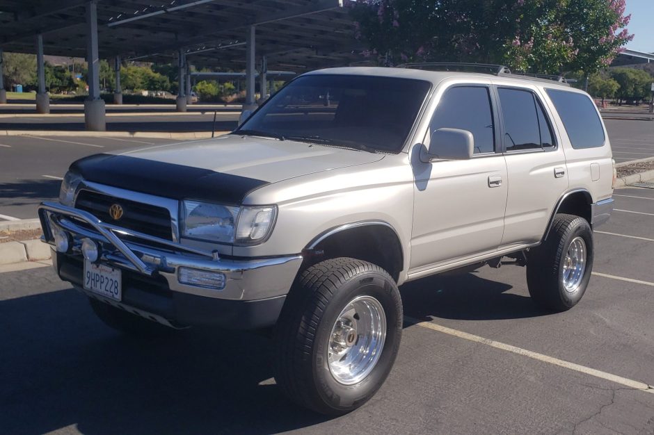 1996 Toyota 4Runner sold at auction for $7,696