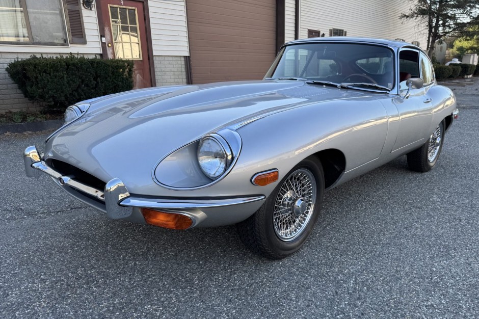 1969 Jaguar XKE sold at auction for $98,000