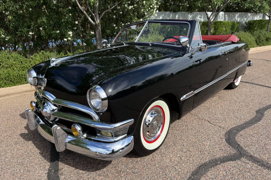 1950 Ford Customline sold at auction for $23,000