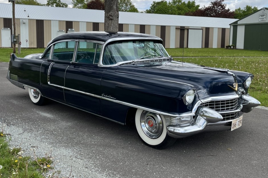 1955 Cadillac Sixty Special sold at auction for $15,000