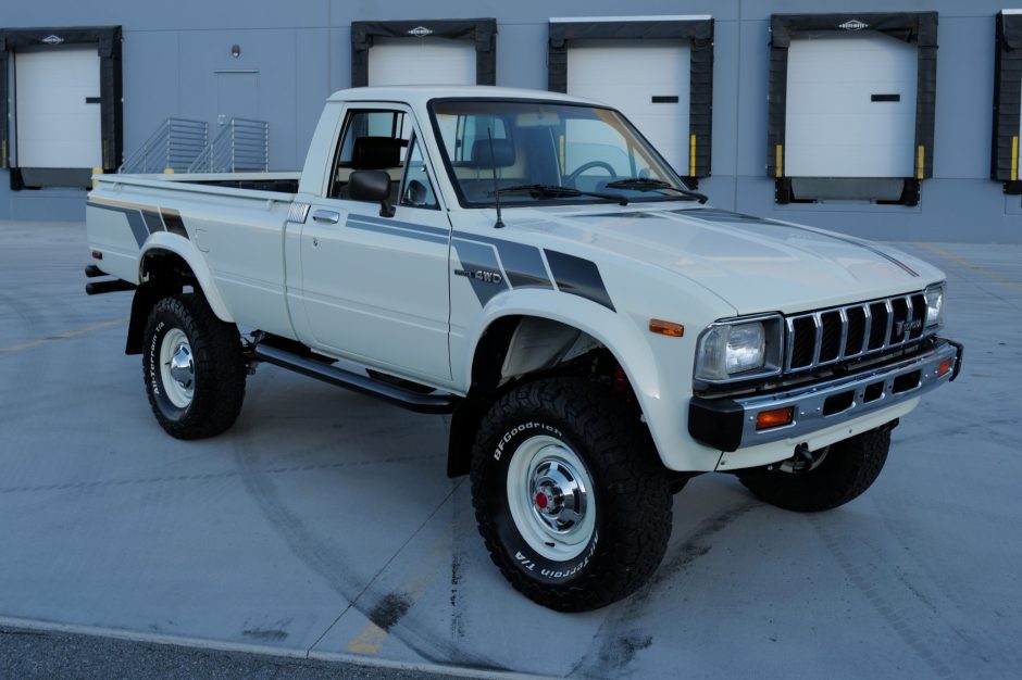 1982 Toyota SR5 sold at auction for $52,000