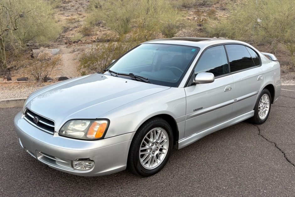 2002 Subaru Legacy sold at auction for $4,400