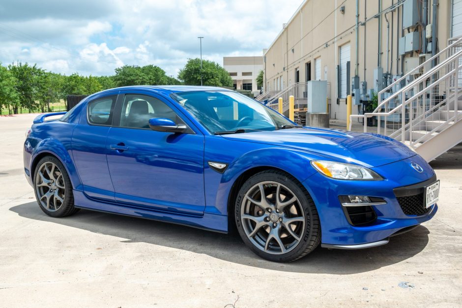 2009 Mazda RX-8 sold at auction for $18,250