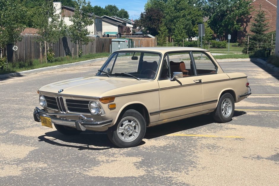1973 BMW 2002 sold at auction for $11,402