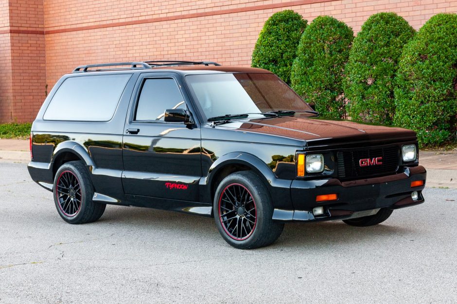 1993 GMC Typhoon sold at auction for $24,000