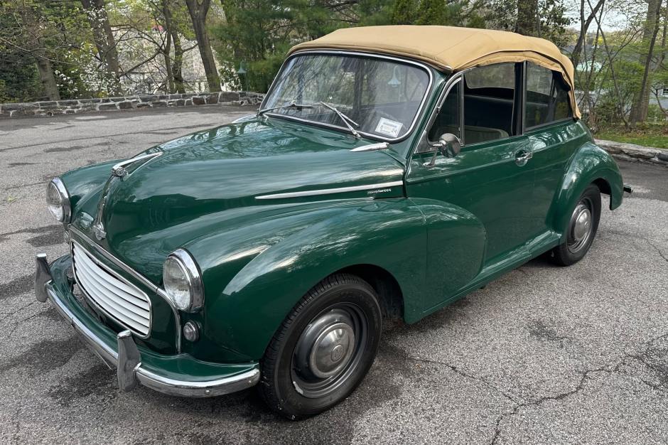 1959 Morris Minor sold at auction for $9,619
