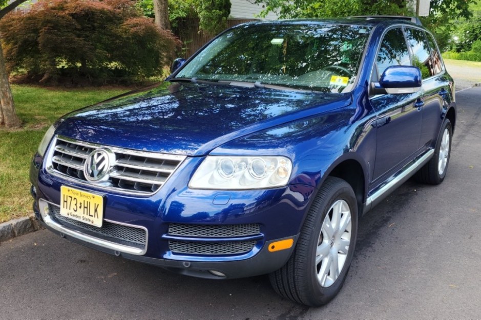 2006 Volkswagen Touareg sold at auction for $12,000