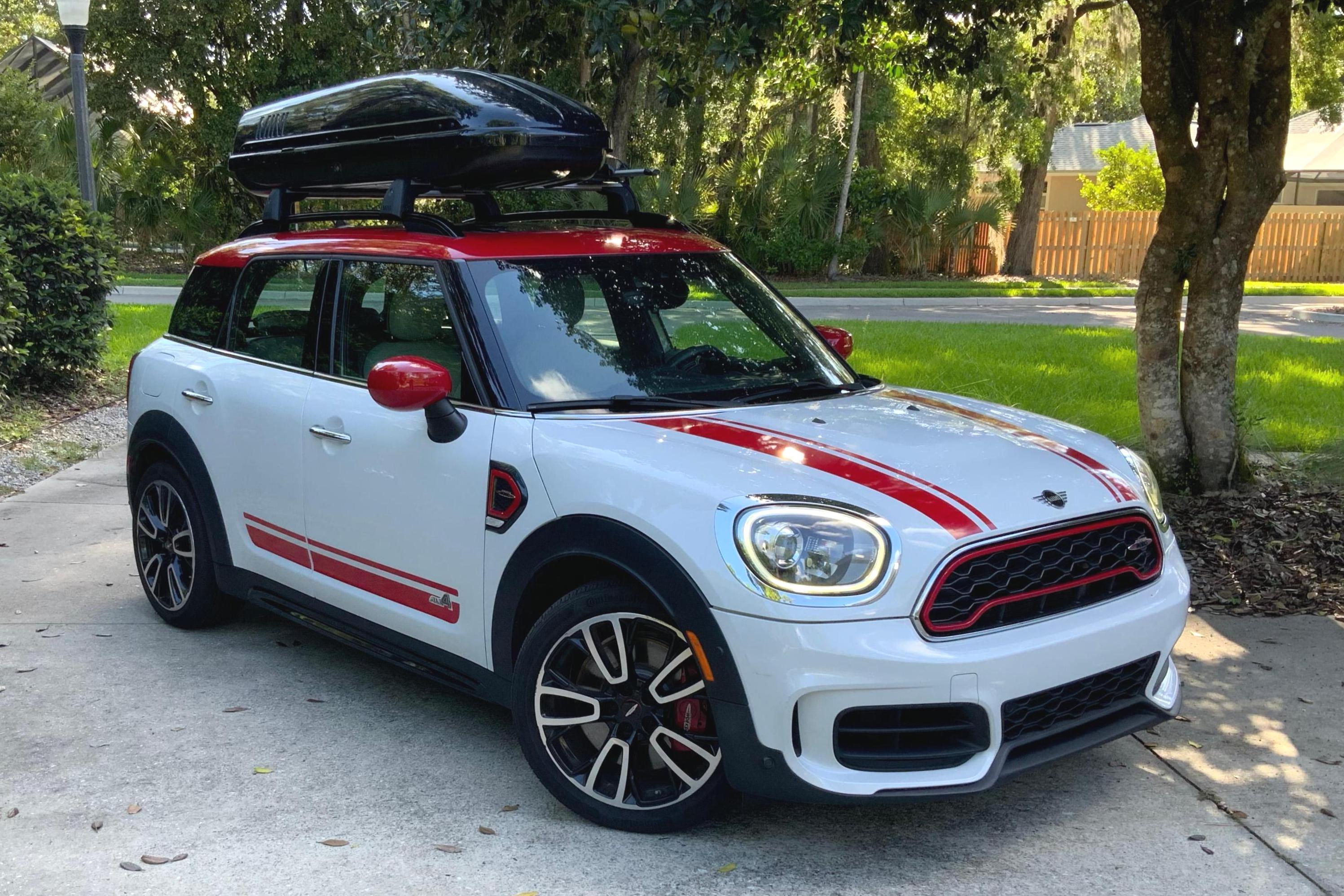 2020 Mini Countryman sold at auction for $17,789