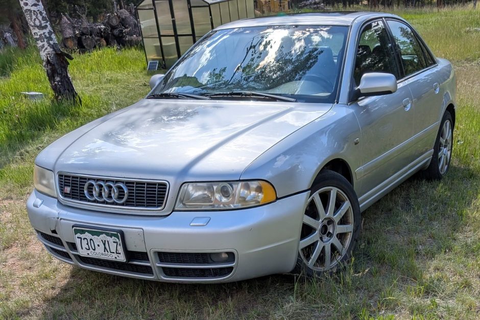 2000 Audi S4 sold at auction for $4,200