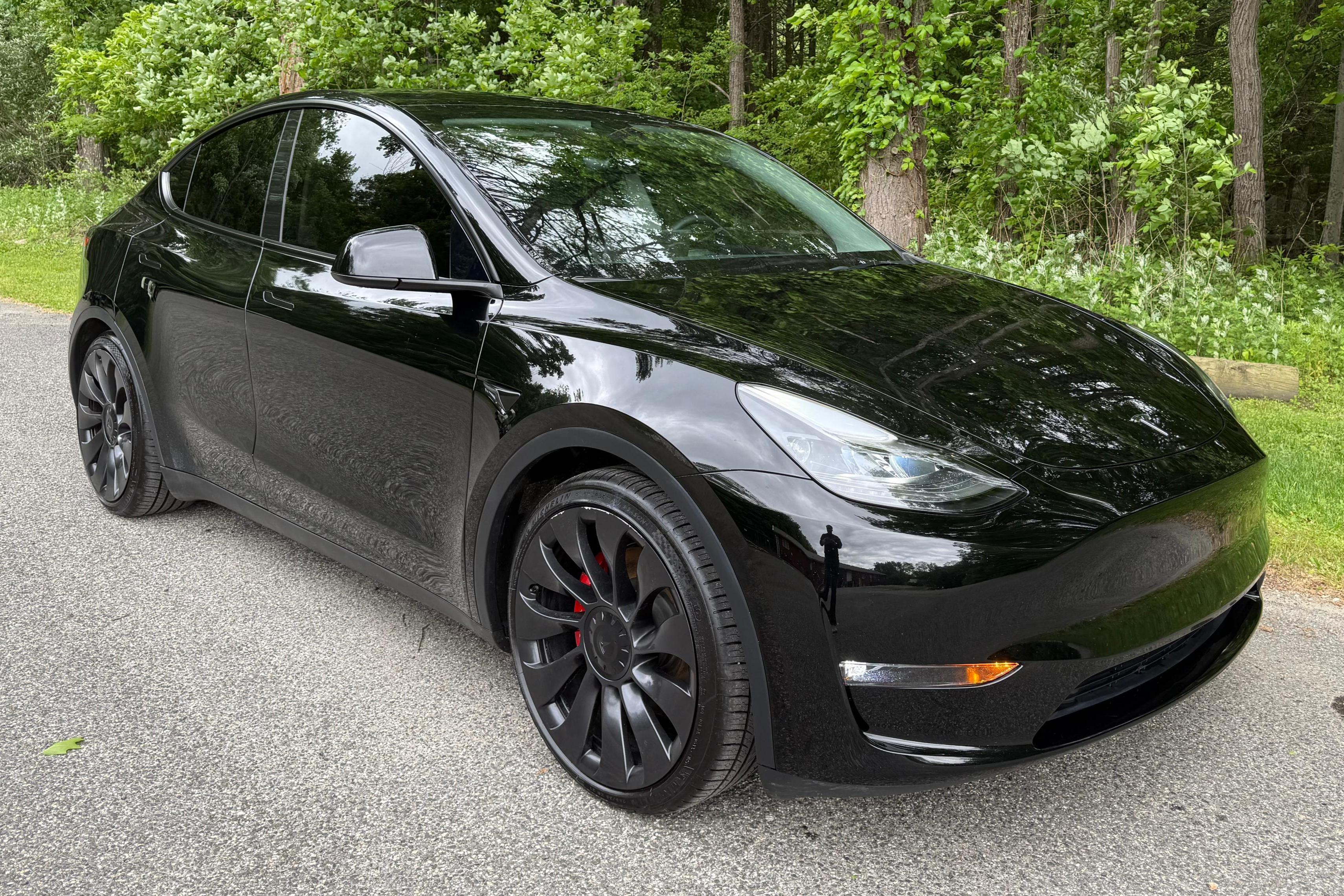 2023 Tesla Model Y sold at auction for $29,000