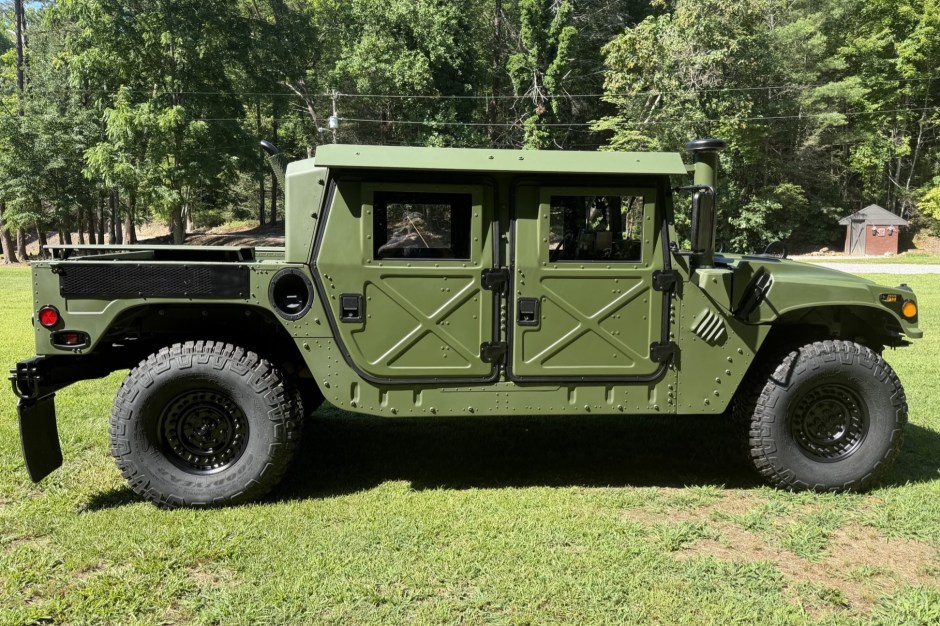 2010 Hummer HMMWV sold at auction for $44,500