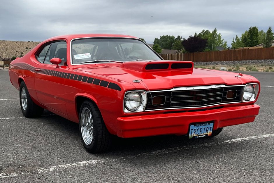 1974 Plymouth Duster sold at auction for $14,750