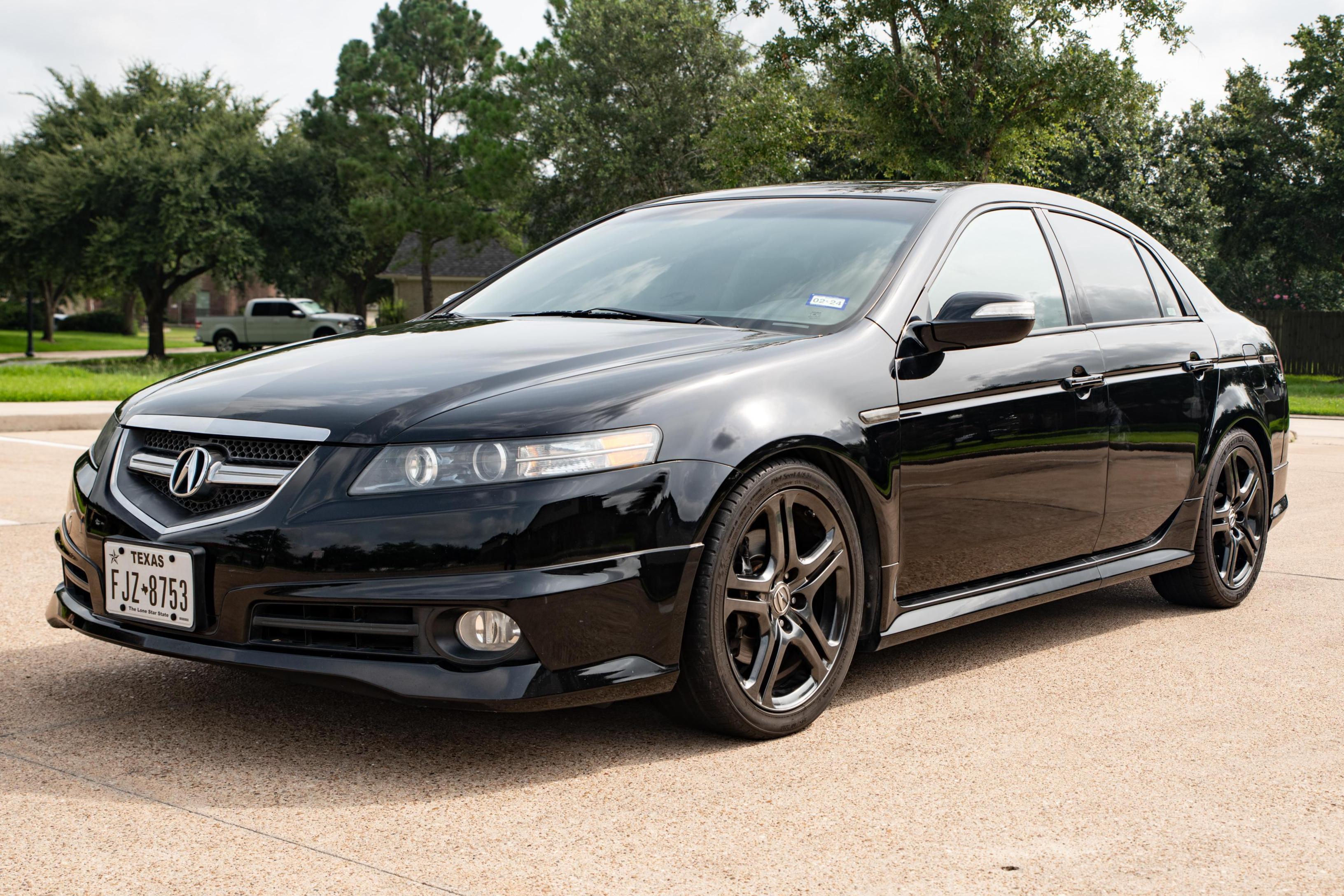 2008 Acura TL sold at auction for $15,250