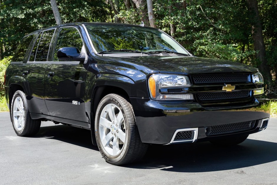 2008 Chevrolet Trailblazer sold at auction for $33,500