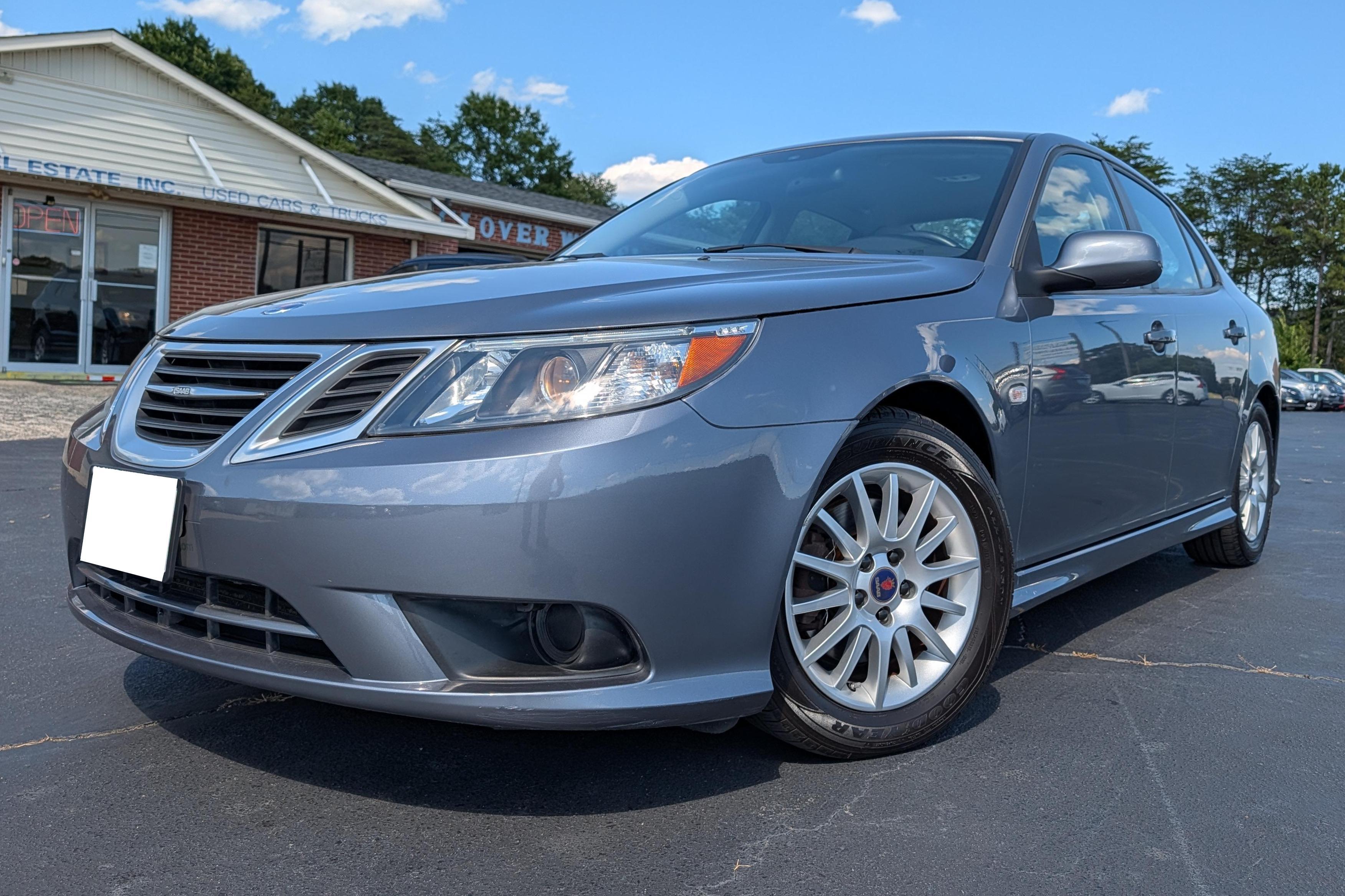 2010 Saab 9-3 sold at auction for $7,300