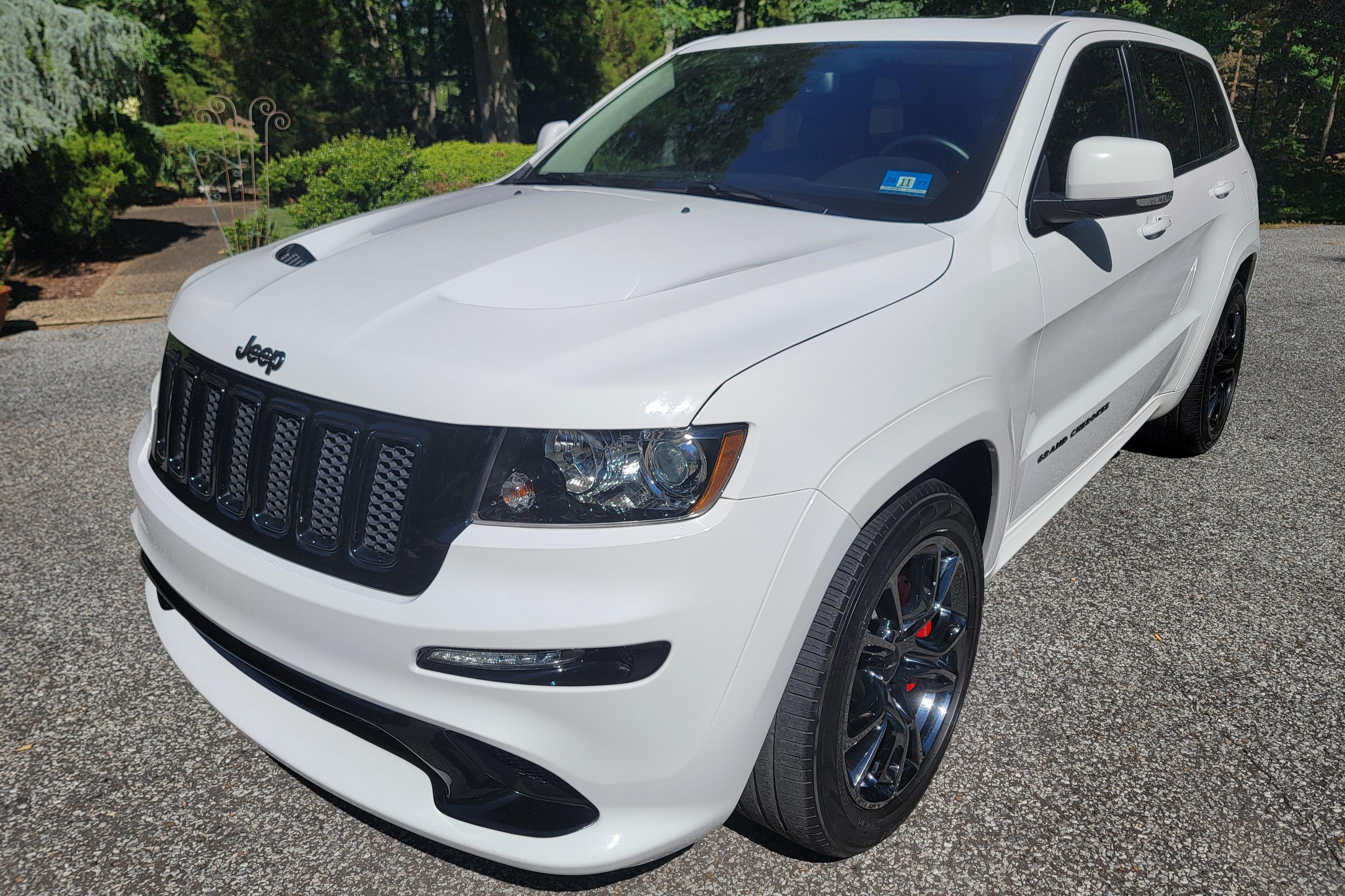2013 Jeep Grand Cherokee sold at auction for $29,900