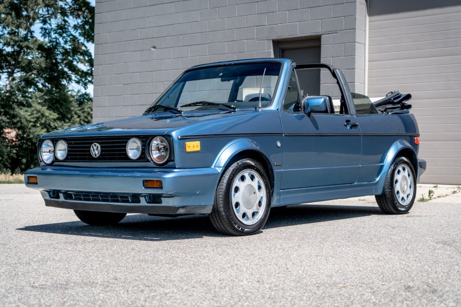 1989 Volkswagen Cabriolet sold at auction for $5,000