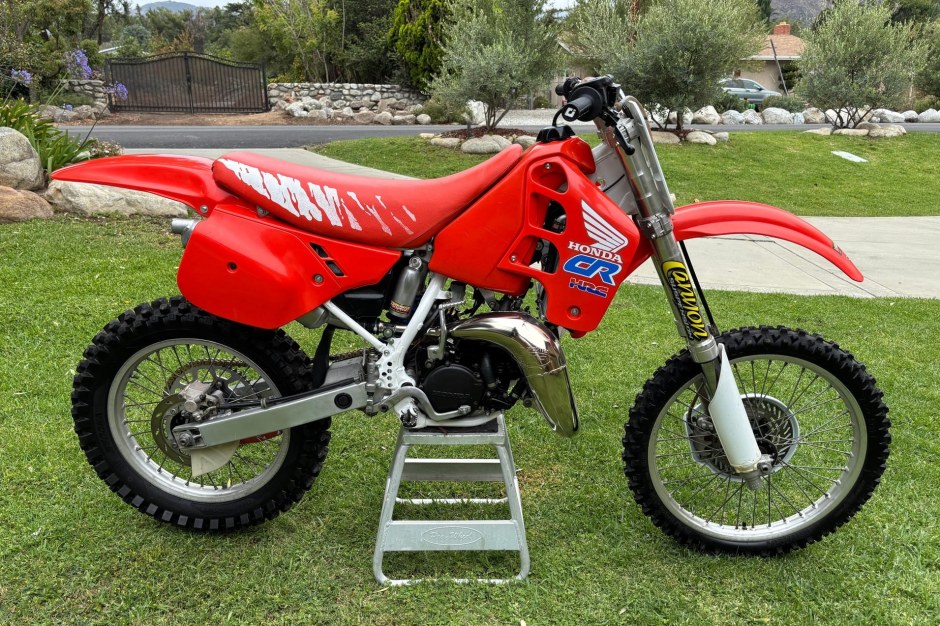 1990 Honda CR sold at auction for $1,600