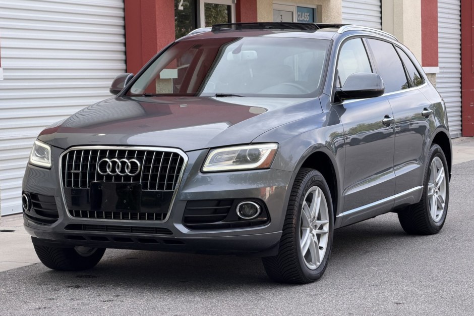 2017 Audi Q5 sold at auction for $13,077