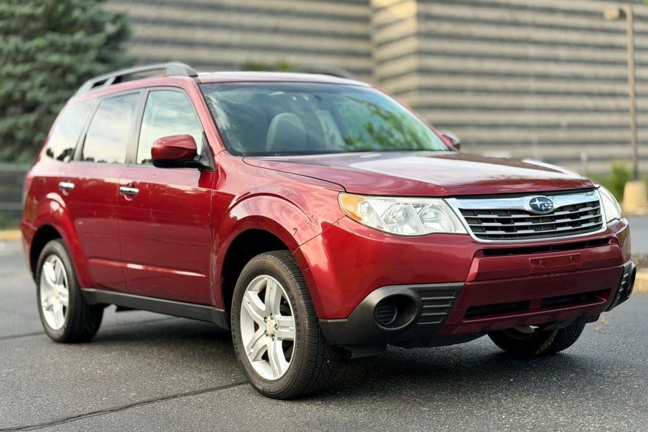 2010 Subaru Forester sold at auction for $5,700
