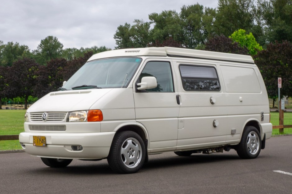 2003 Volkswagen Eurovan sold at auction for $9,900