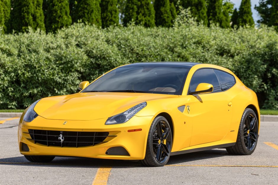 2014 Ferrari FF sold at auction for $161,616