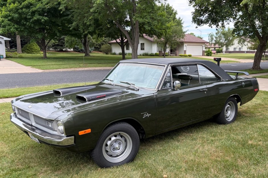 1972 Dodge Dart sold at auction for $18,250