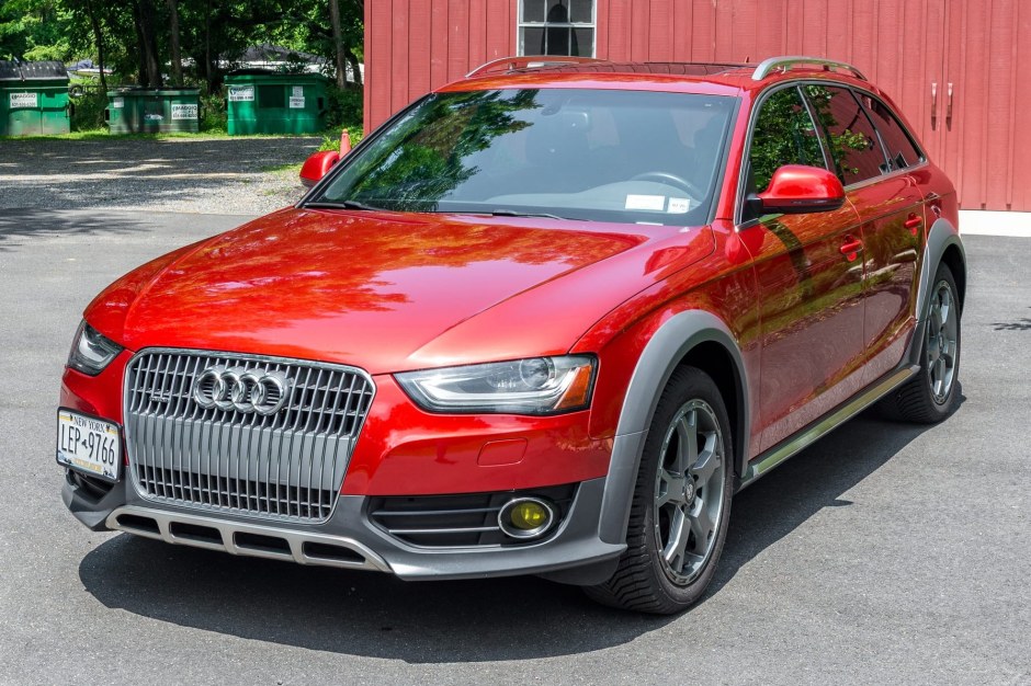 2015 Audi A4 Allroad sold at auction for $14,000