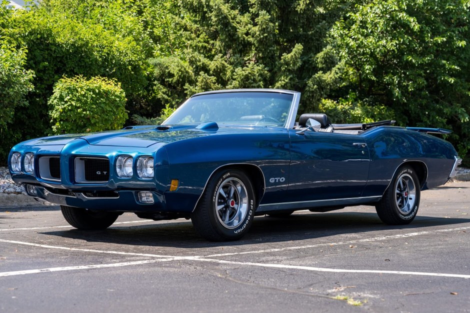1970 Pontiac LeMans sold at auction for $35,250