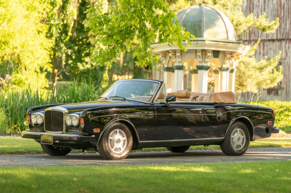 1990 Bentley Continental sold at auction for $59,000
