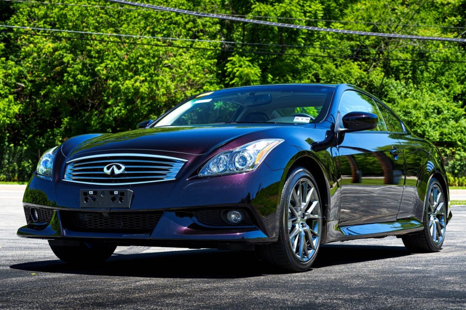 2013 Infiniti G sold at auction for $25,500