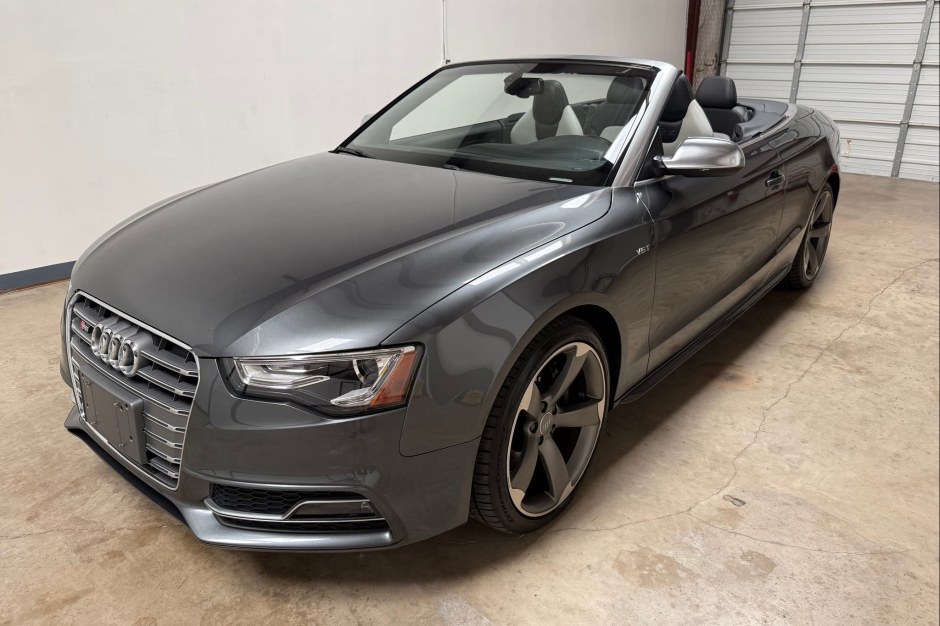 2016 Audi S5 sold at auction for $25,000