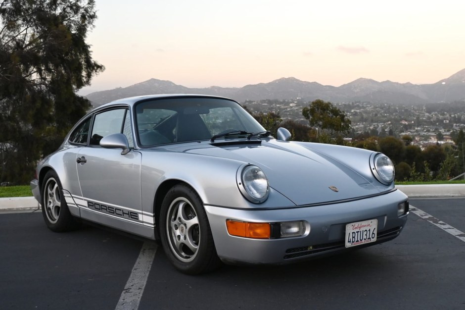 1992 Porsche 964 sold at auction for $91,000