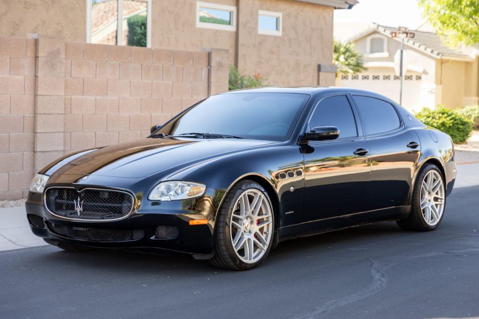 2008 Maserati Quattroporte sold at auction for $9,243