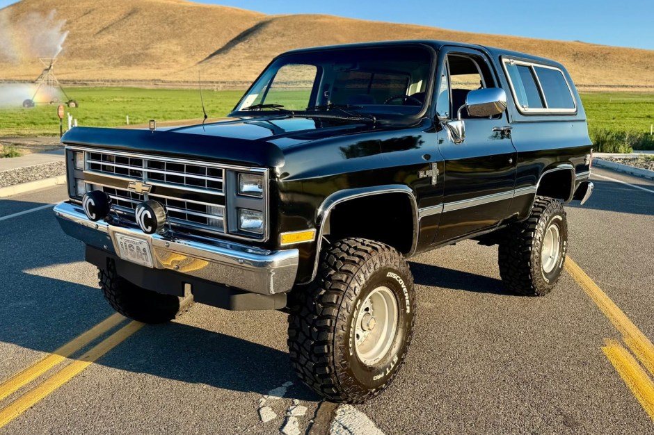 1987 Chevrolet Blazer sold at auction for $35,001