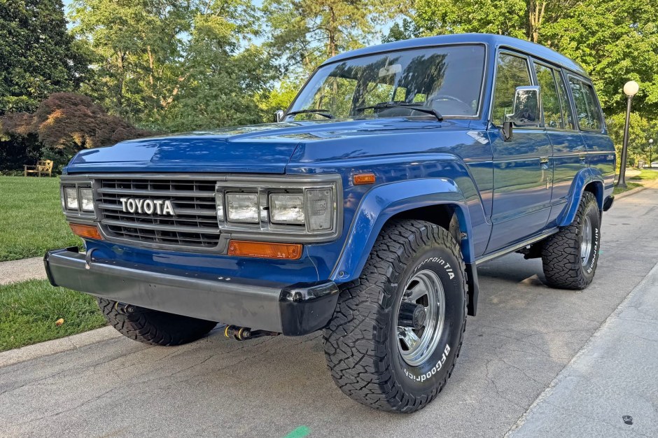 1989 Toyota Land Cruiser 60 Series sold at auction for $58,326