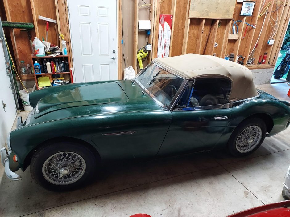 1967 Austin-Healey 3000 sold at auction for $12,500