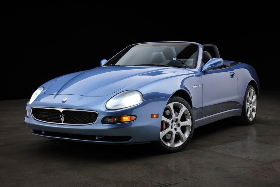 2004 Maserati Coupe sold at auction for $26,750