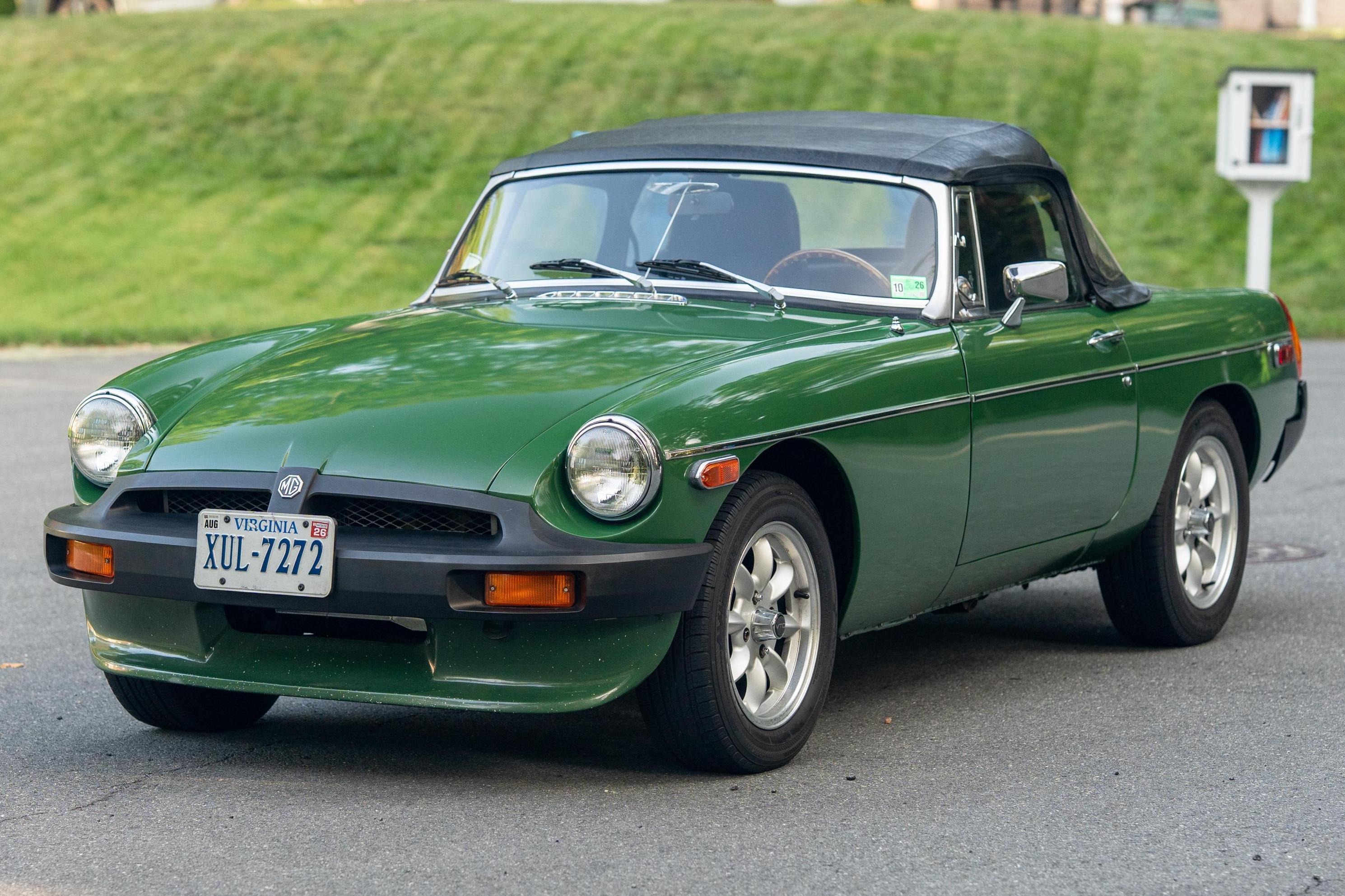 1980 MG MGB sold at auction for $6,800